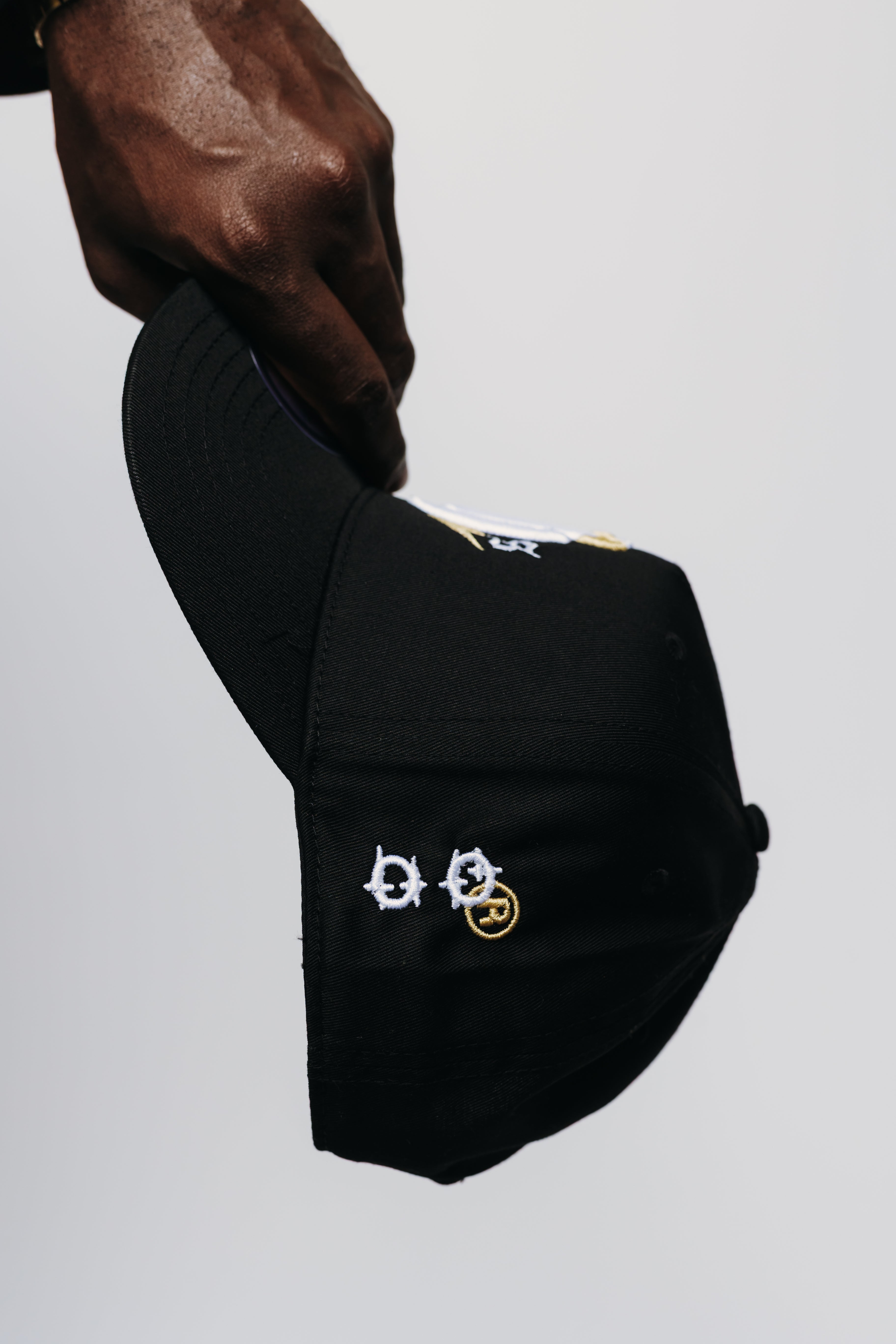 halos v.02 Snapback Hat - Black