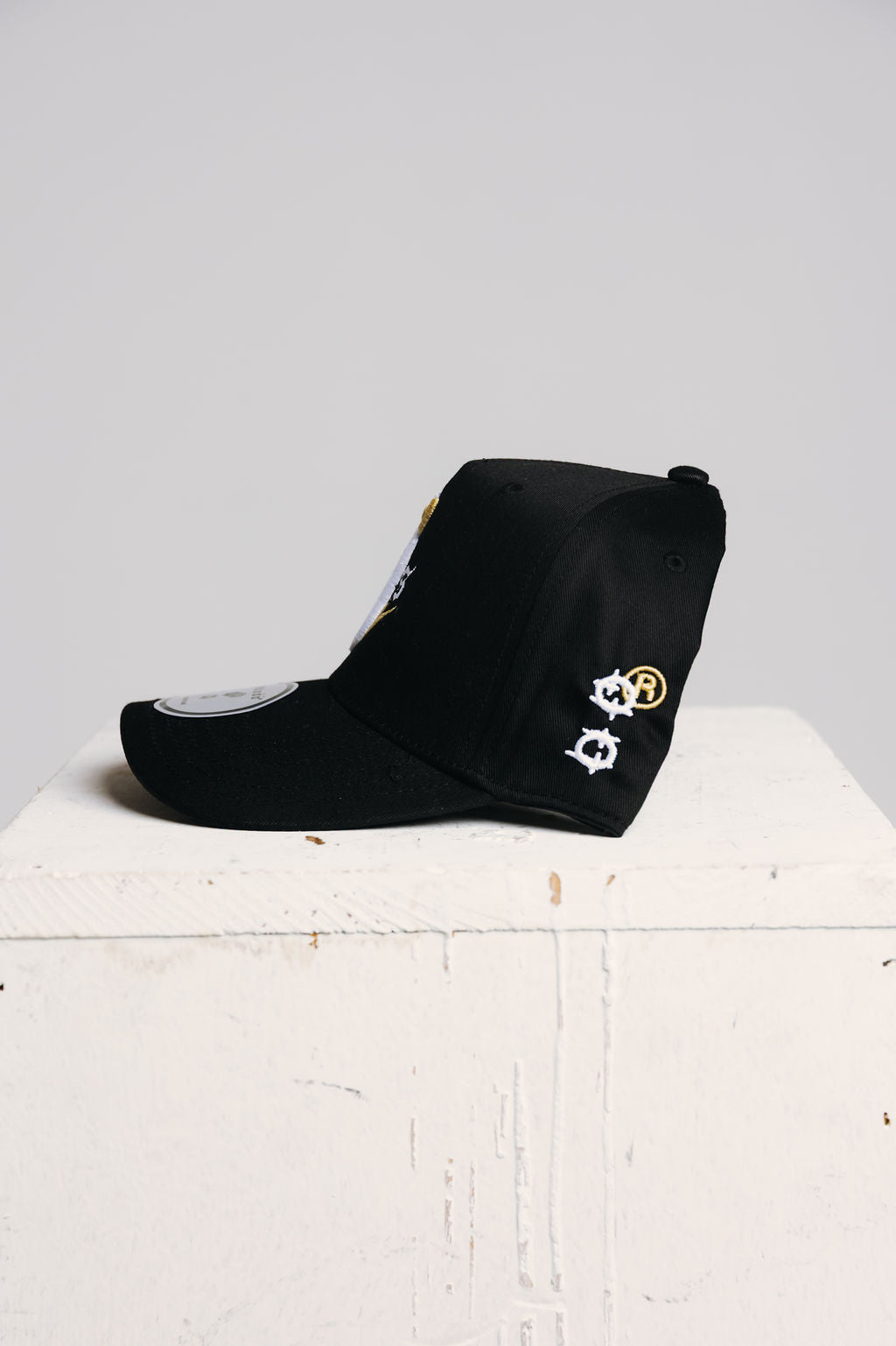 halos v.02 Snapback Hat - Black